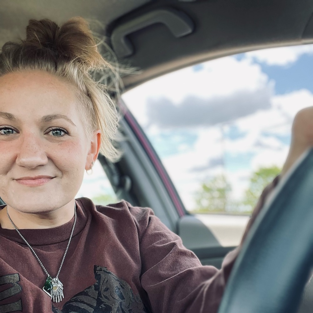 Meet your Posher, Jess